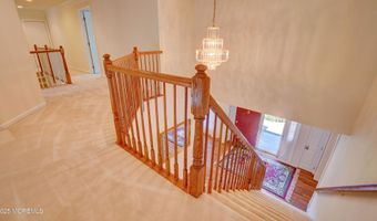 88 Vanderveer Dr, Basking Ridge, NJ 07920