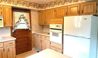 332 Township Road 153, Adena, OH 43901