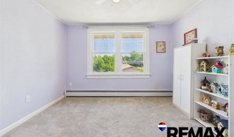 818 W B St, Basin, WY 82410