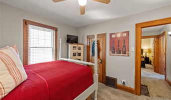 1207 Emma Ave, Des Moines, IA 50315