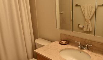 4360 IVYMOUNT Ct 32, Annandale, VA 22003