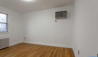 50 S First St, Bergenfield, NJ 07621
