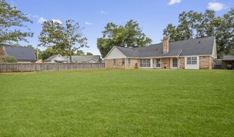 11313 N River Vue Cir, Biloxi, MS 39532