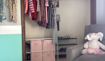 263 Queensway Dr, Avon, IN 46123