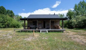 9885 Challis Creek Rd, Challis, ID 83226