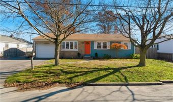 16 N Rose St, East Providence, RI 02914