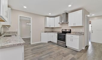 3179 FOXWOOD Dr, Apopka, FL 32703