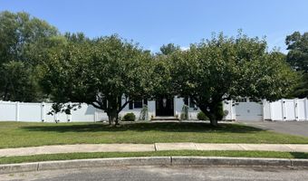 14 Hemlock Ln, Bayville, NJ 08721