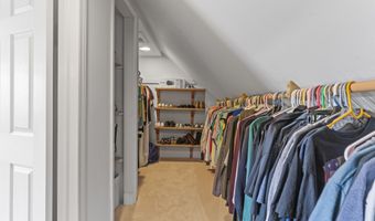 623 Forecastle Ave, Beachwood, NJ 08722