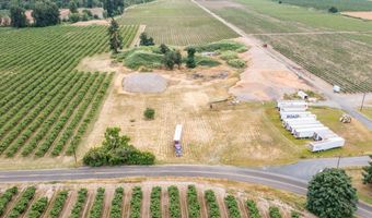8982 Santiam Loop, Aumsville, OR 97325