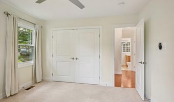 12213 WESTMONT Ln, Bowie, MD 20715