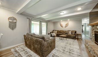 1641 Hillcrest Ave, Anderson, IN 46011