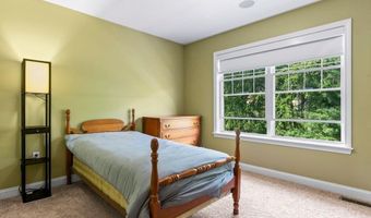38 Harvest Hill Ln 38, Auburn, ME 04210