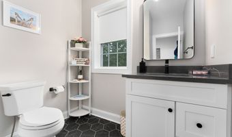 79 Todds Hill Rd, Branford, CT 06405
