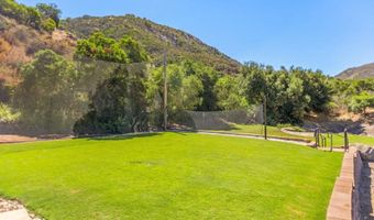 8975 Lawrence Welk Dr 7, Escondido, CA 92026
