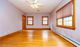 208 Tourtellot Hill Rd, Glocester, RI 02814