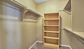 404 Comanche Trl, Altus, OK 73521