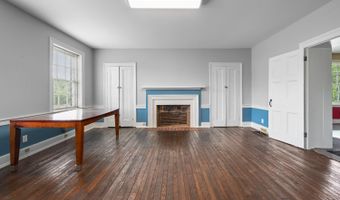 724 Green Blvd, Aurora, IN 47001