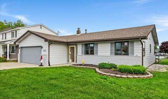7261 Bluebill St, Algonac, MI 48001
