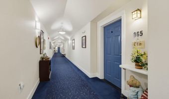 965 Golden Aspen Pl, Ashland, OR 97520