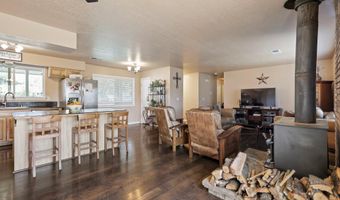 7102 Bohn Blvd, Anderson, CA 96007
