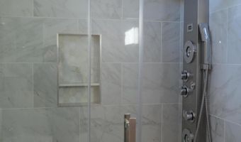 43308 BARNSTEAD Dr, Ashburn, VA 20148