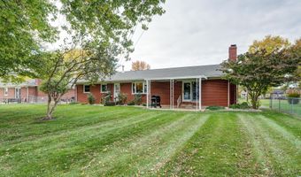 18 Greenmoor Dr, Arcanum, OH 45304