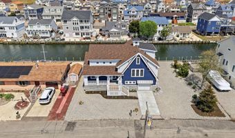 247 Pine Dr, Bayville, NJ 08721