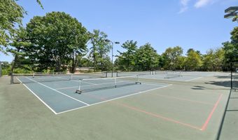 2824 S ABINGDON St A2, Arlington, VA 22206