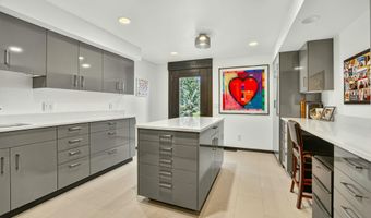 1440 E Nevada St, Ashland, OR 97520