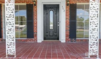 402 E Poplar St, Atmore, AL 36502