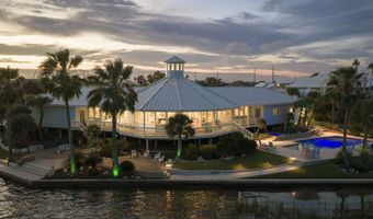 140 BAY HARBOR Dr, Aransas Pass, TX 78336