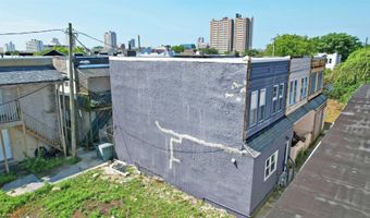 722 Pearl Pl, Atlantic City, NJ 08401