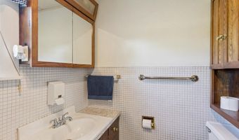 804 Hannah Ave, Alma, MI 48801