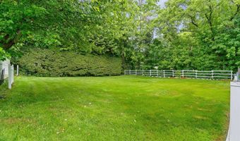 4 Long St, Barre, VT 05641