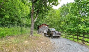 88 Angus Rd, Anawalt, WV 24808