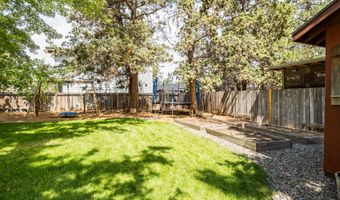 742 SE Sun Ln, Bend, OR 97702
