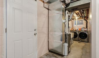 614 Dressel Rd, Allison Park, PA 15101