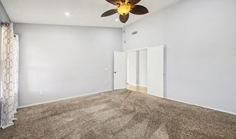 5330 W Whitten St, Chandler, AZ 85226