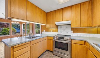 8095 BEWLEY St, Bay City, OR 97107