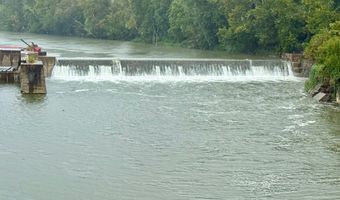 233 River Rd, Beattyville, KY 41311