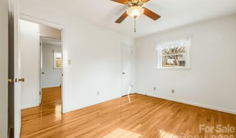 20 Ridge Cross Rd, Asheville, NC 28805