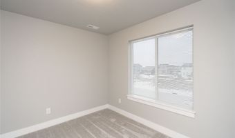 713 NE Oak Ridge Dr, Ankeny, IA 50021