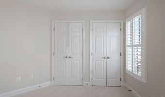 9 FRANKLIN St, Alexandria, VA 22314