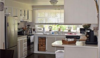 901 Laurel Cir, Barefoot Bay, FL 32976