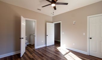150 Rivervale Dr, Bainbridge, GA 39817