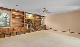 1801 Rolling Hills Pl, Bartlesville, OK 74006