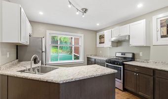 427 Kingsboro St, Allentown, PA 15211