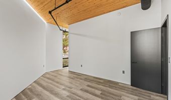 210 S Hamilton St, Madison, WI 53703