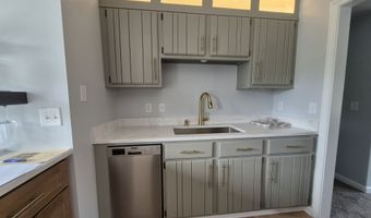 5 Front St, Brooklyn, CT 06234